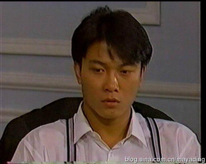 全部版本 历史版本  1999年,钱小豪与蔡少芬领衔主演动作电视剧《十三