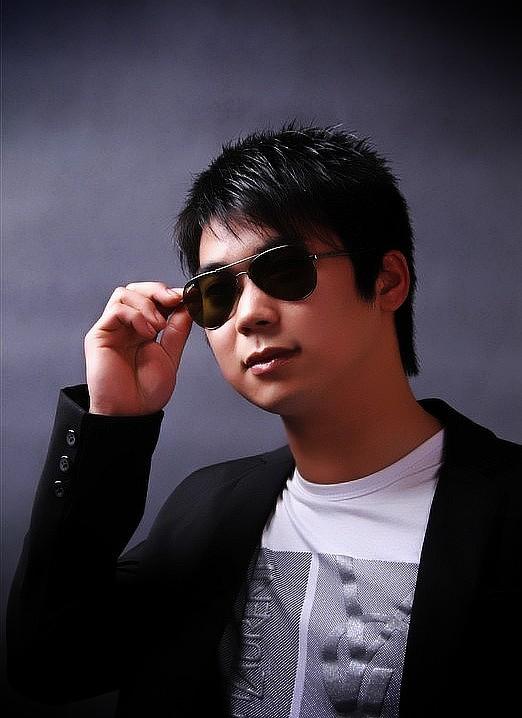 严龙