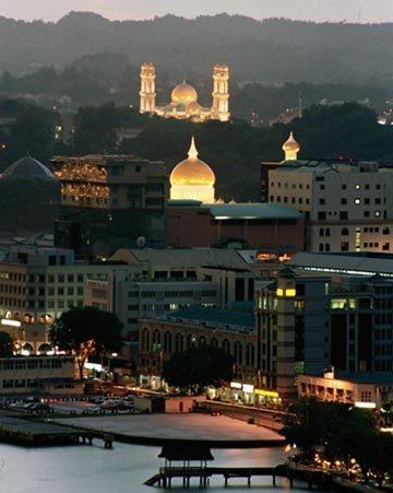 文莱达鲁萨兰国GDP_文莱达鲁萨兰国地图