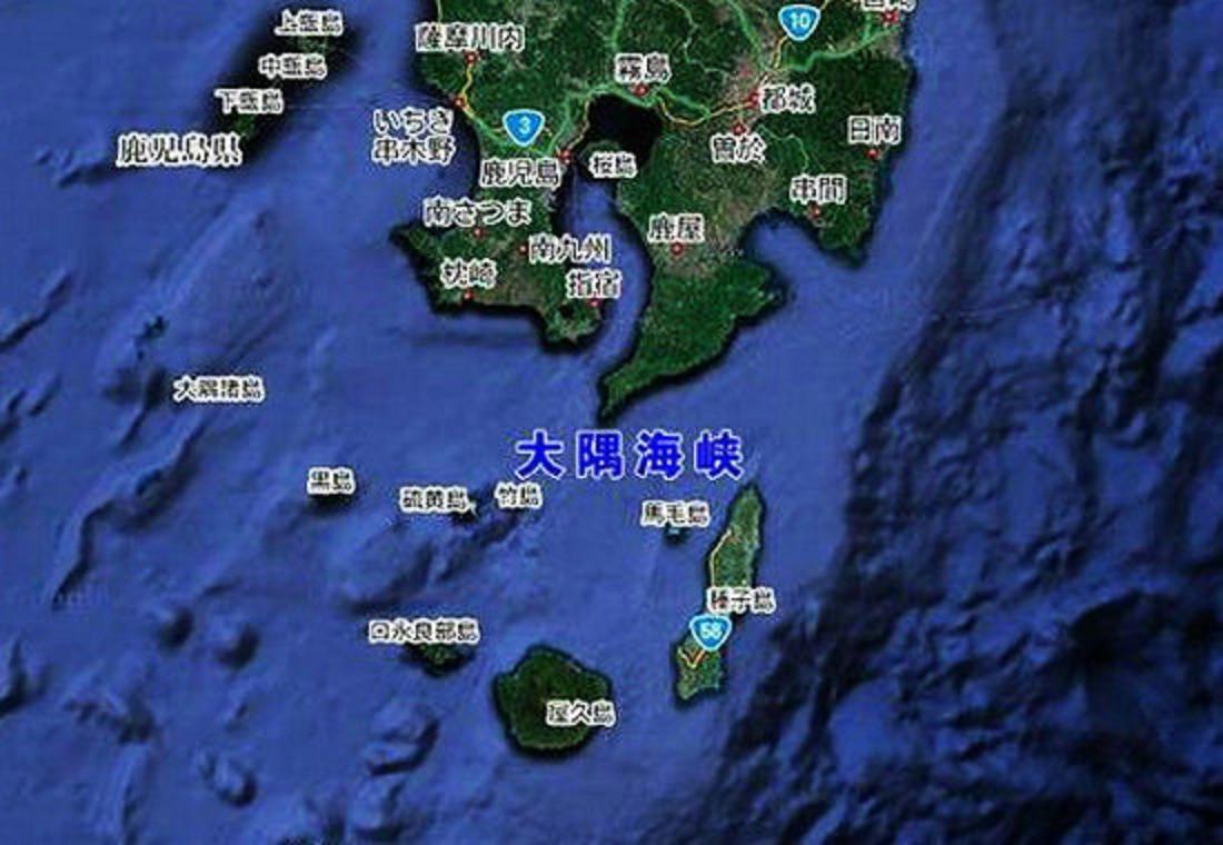 大隅海峡