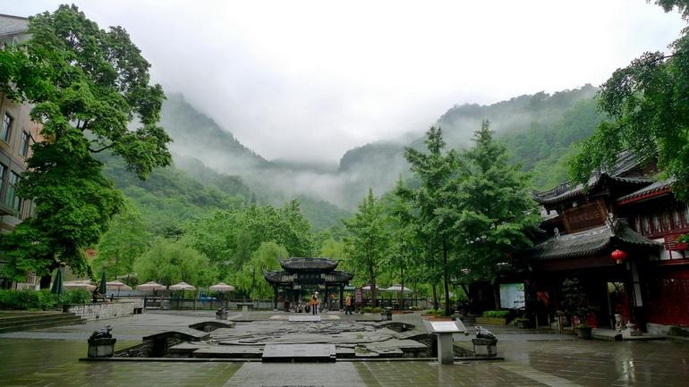 青城山