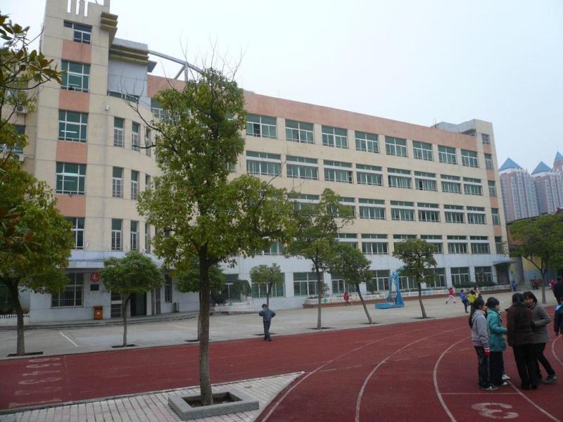 南昌市铁路第一小学