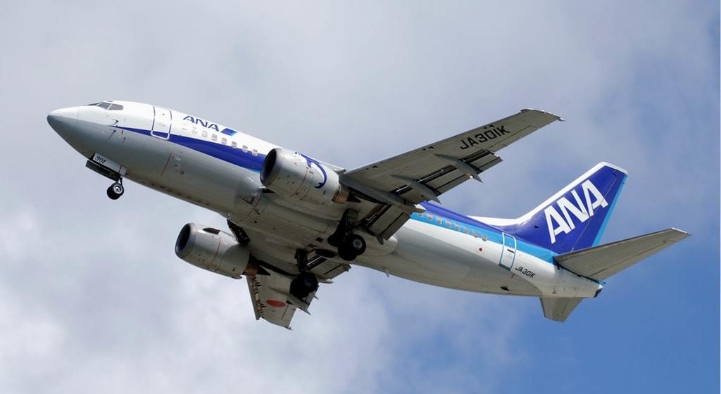 全日空的737-500型
