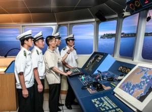 青岛远洋船员职业学院图册