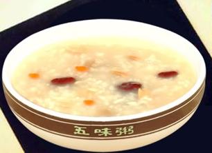 茵陈红枣五味粥