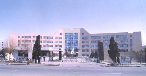 德惠市第一中学