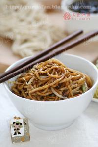 榨菜肉丝面