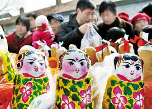 拴娃娃是一种古老的生育习俗,是旧时天津最奇特的风俗之一