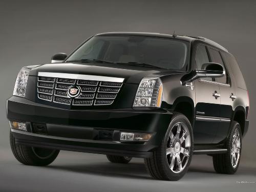 cadillac escalade ext外型酷似同级车lincoln blackwood,全车完全没