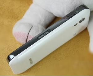 三星S5830-白色