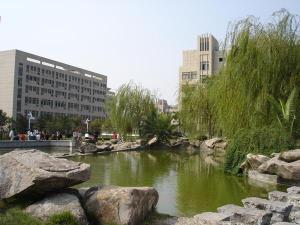 艺术与传媒学院