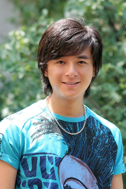 华子(中国演员) - 搜狗百科