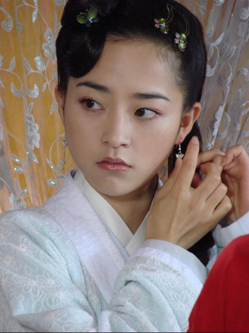 谢元真(中国内地女演员)