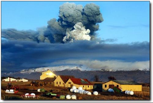 冰岛火山爆发