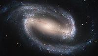 NGC 1300，几乎以正面朝向的星系