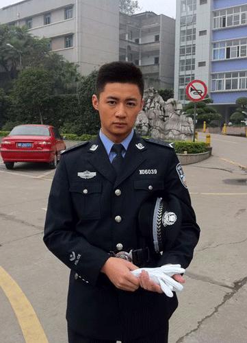 陈伟栋《警校生》剧照