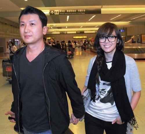 黄伯俊与侯佩岑