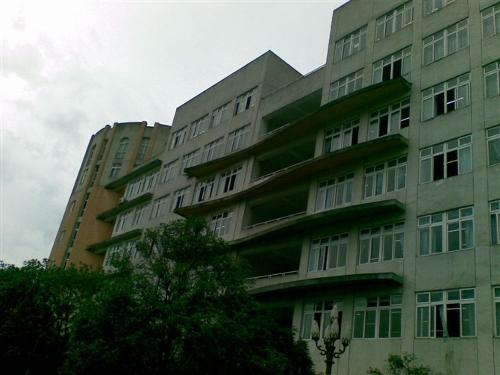 雅安中学