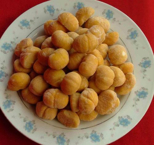 东兰板栗种植始于明代,分布于红水河东岸及县境西北部.