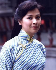 谁帮起个英文名 网络名:苏瑾末 . 谢谢了