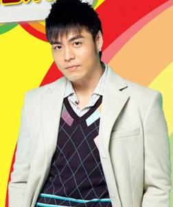 妹妹刘致妤,同为童星,兄妹一起拍了僵尸系列电影,后一起到日本读书