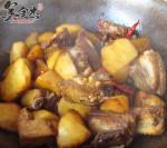 排骨烧土豆