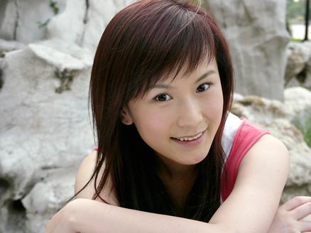 洛葳,1980年8月28日出生,她说,我不是一个特别漂亮的人.