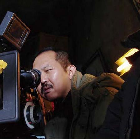 《美丽的魂魄》1999《天上人间》2004《明日天涯》2006《夜迷宫》2008