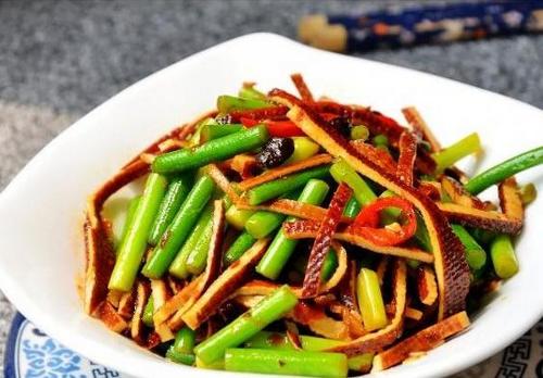 豆豉辣酱蒜薹香干