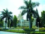班加罗尔大学