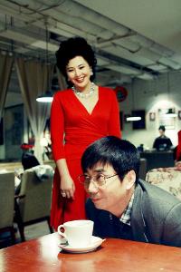 浪漫向左婚姻往右