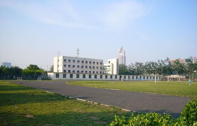 河北科技大学