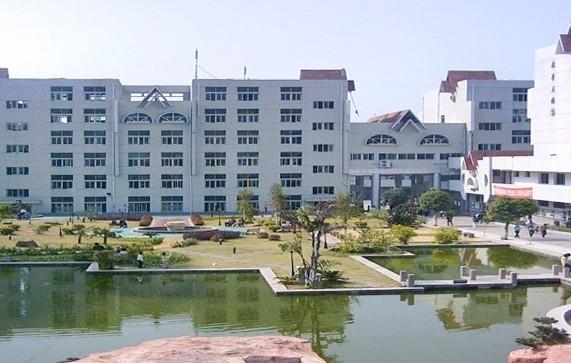 江西城市学院老校区图片