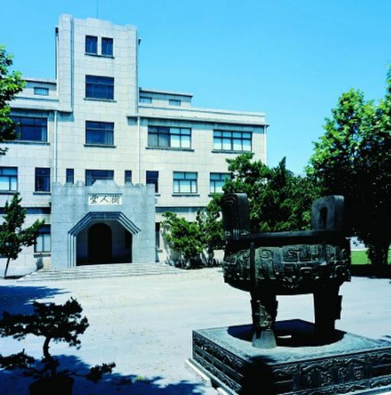 扬州中学树人堂图片