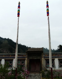 扎隆寺