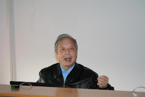 黄琳院士谈控制科学