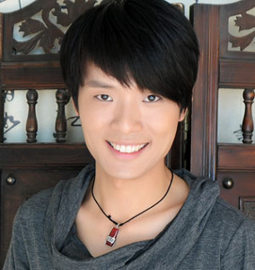 秋乐音乐团队的原创歌曲 1基本介绍 编辑   艺名:花满楼 原名:徐宏刚