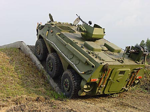 WZ551装甲车图片