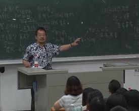 四方田犬彦