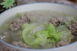 瘦肉白菜汤