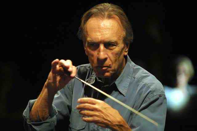 克劳迪奥·阿巴多