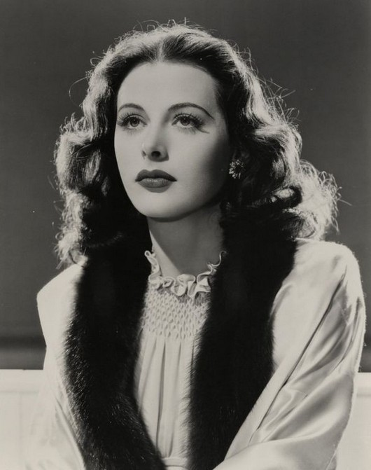 主题:笔杆,刚刷到了电影双姝怨的海报,都好美啊,求更多上世纪美人[31]