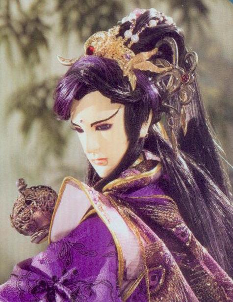 和敌人有染,还被不如自尽以明志 天佛不用说了,野男人生孩子六月飞雪