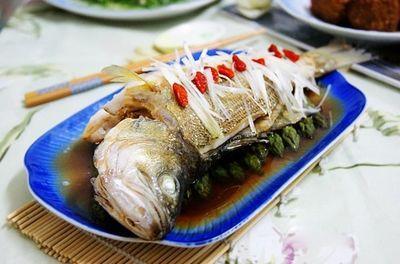 清蒸笋鲈鱼