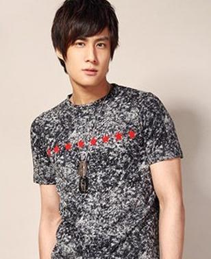 攻守兼备杨瀚森砍下27分10篮板用表现回应所有质疑声