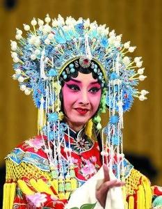 李国静演出照