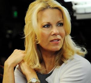 conn在片中细致地表达出女同性恋之间的爱;演员barbara niven和