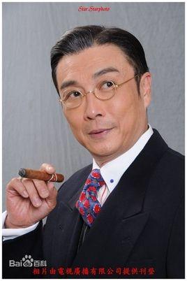 tvb电视剧《名媛望族》的男主角,刘松仁饰演.