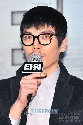 《秘密花园》《白夜行》《大叔》等.