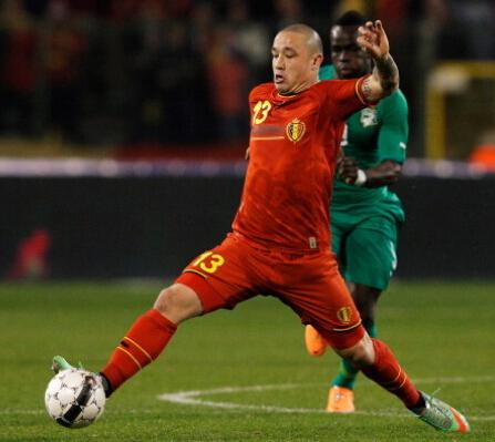 纳英戈兰:有中国球队给我开千万欧元年薪拒绝是因我踢球不为钱